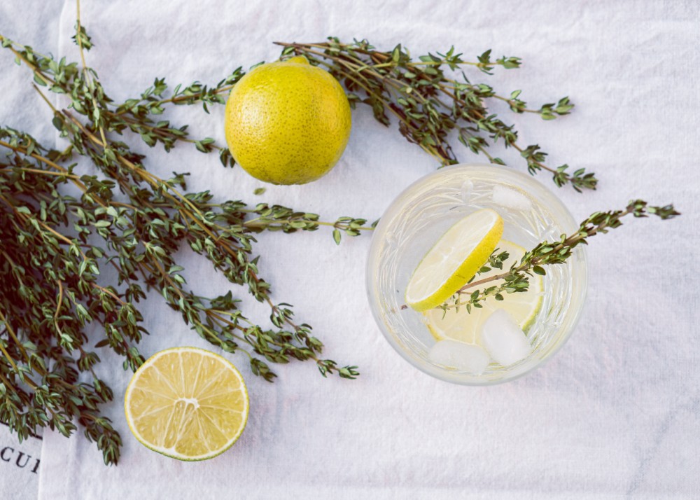 Thyme and lemons